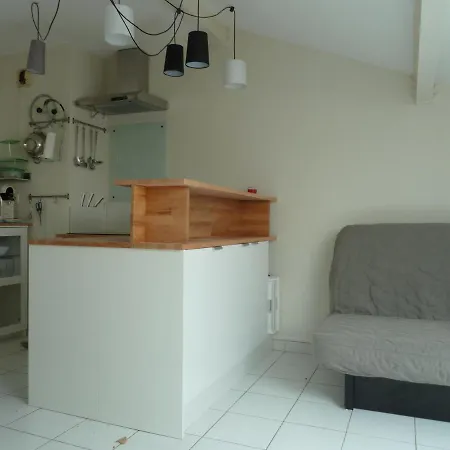 Apartment Lyon Route Vienne 08 Lyon